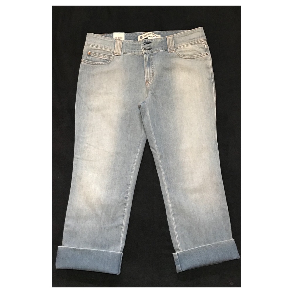 GAP low-rise cropped size 14